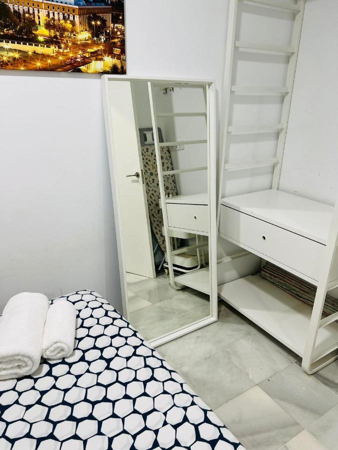Appartement Segura Donkey à Séville Extérieur photo