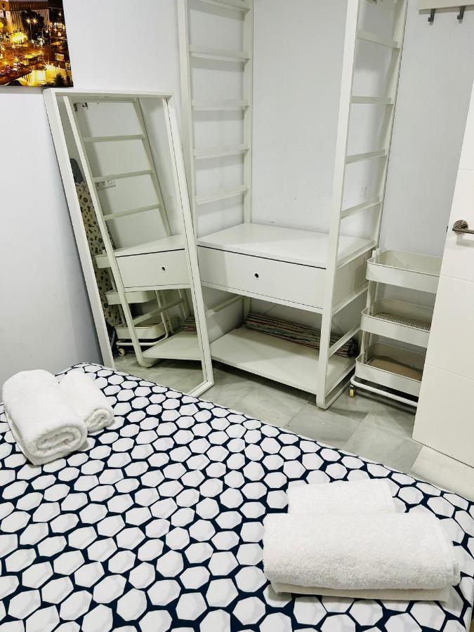 Appartement Segura Donkey à Séville Extérieur photo